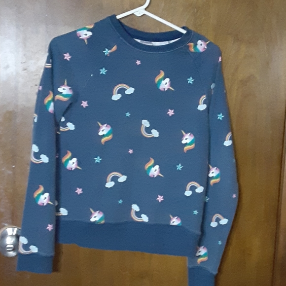 Sweater - Picture 2 of 2